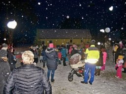 hostice plne certu 33